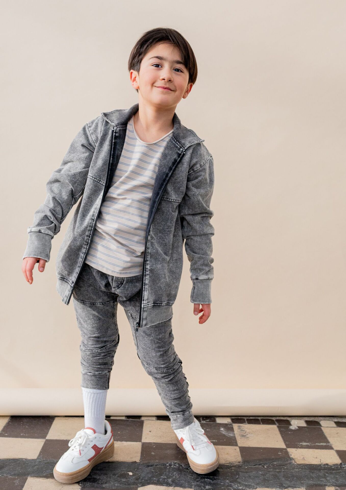 SPODNIE DZIECIĘCE CLASSIC JEANS BLACK - obrazek 5