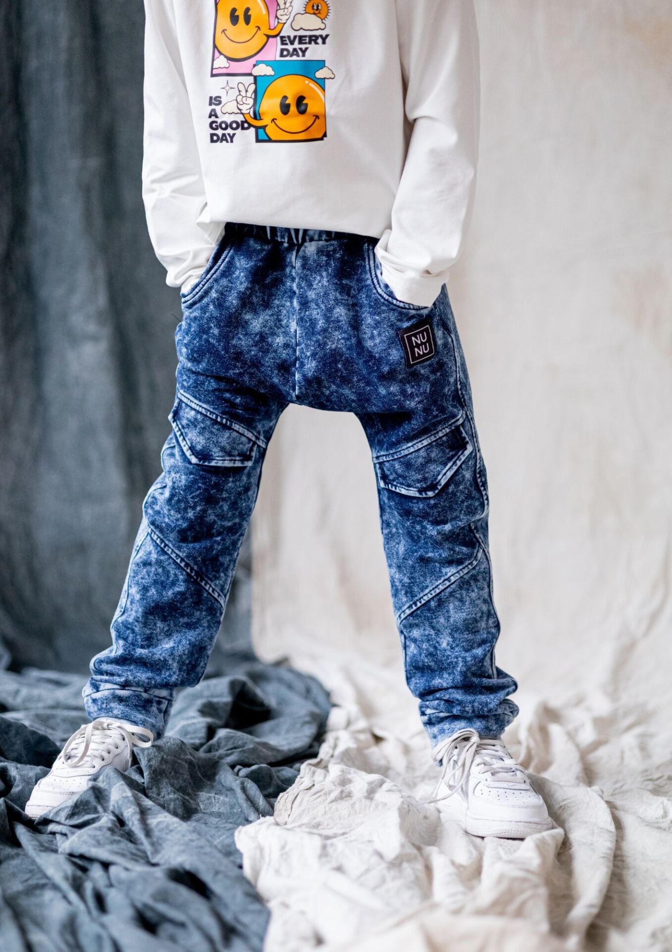 Spodnie dziecięce PATKA Batik Jeans blue - obrazek 3
