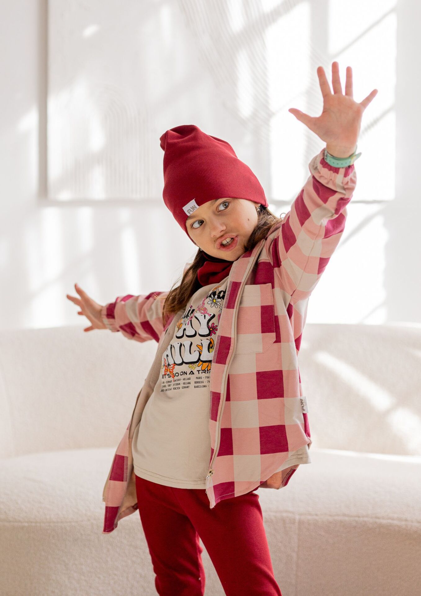 Koszulka dziecięca krótki rękaw stay chill beige-ecru FUN KIDS - obrazek 5