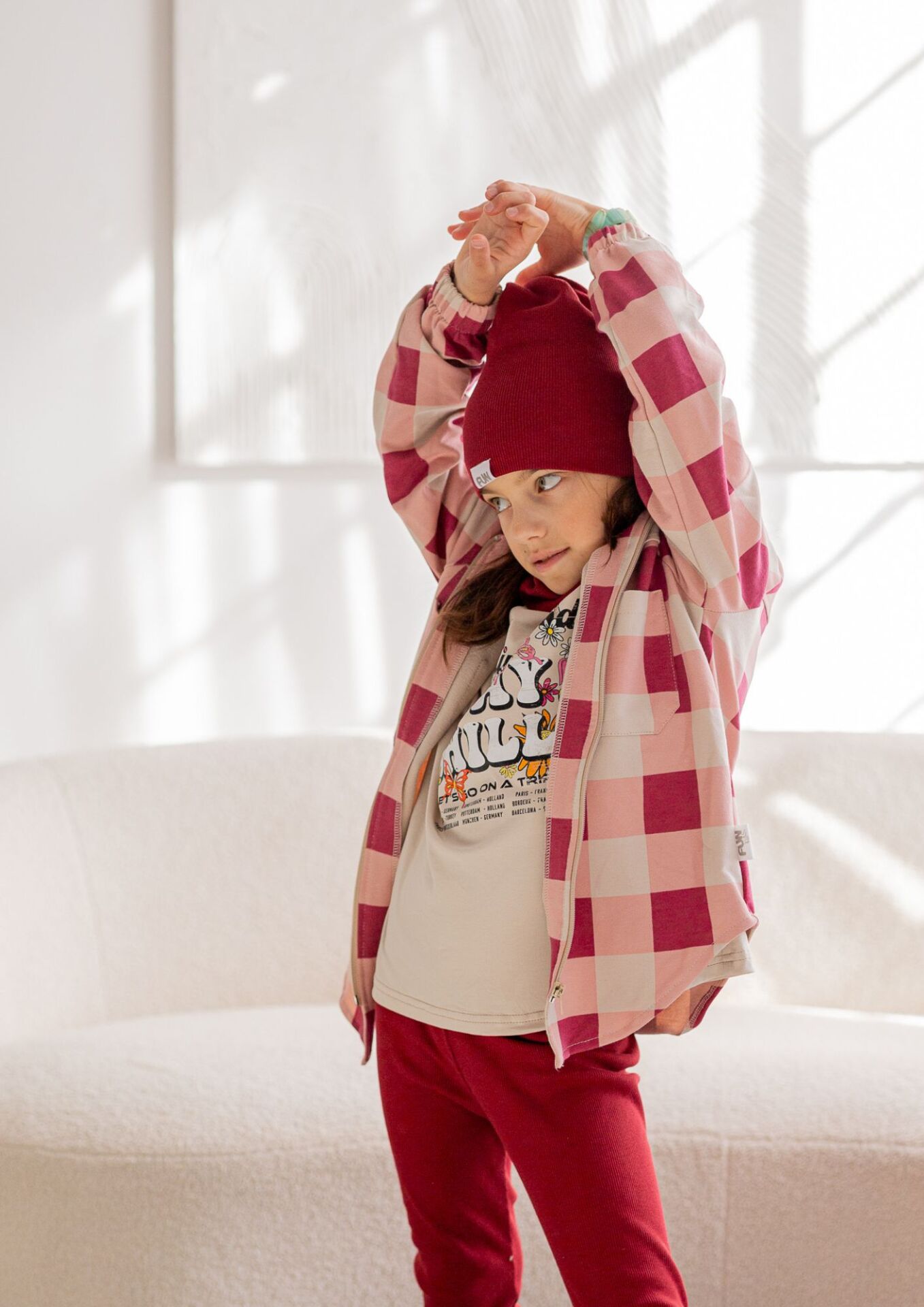 Koszulka dziecięca krótki rękaw stay chill beige-ecru FUN KIDS - obrazek 4