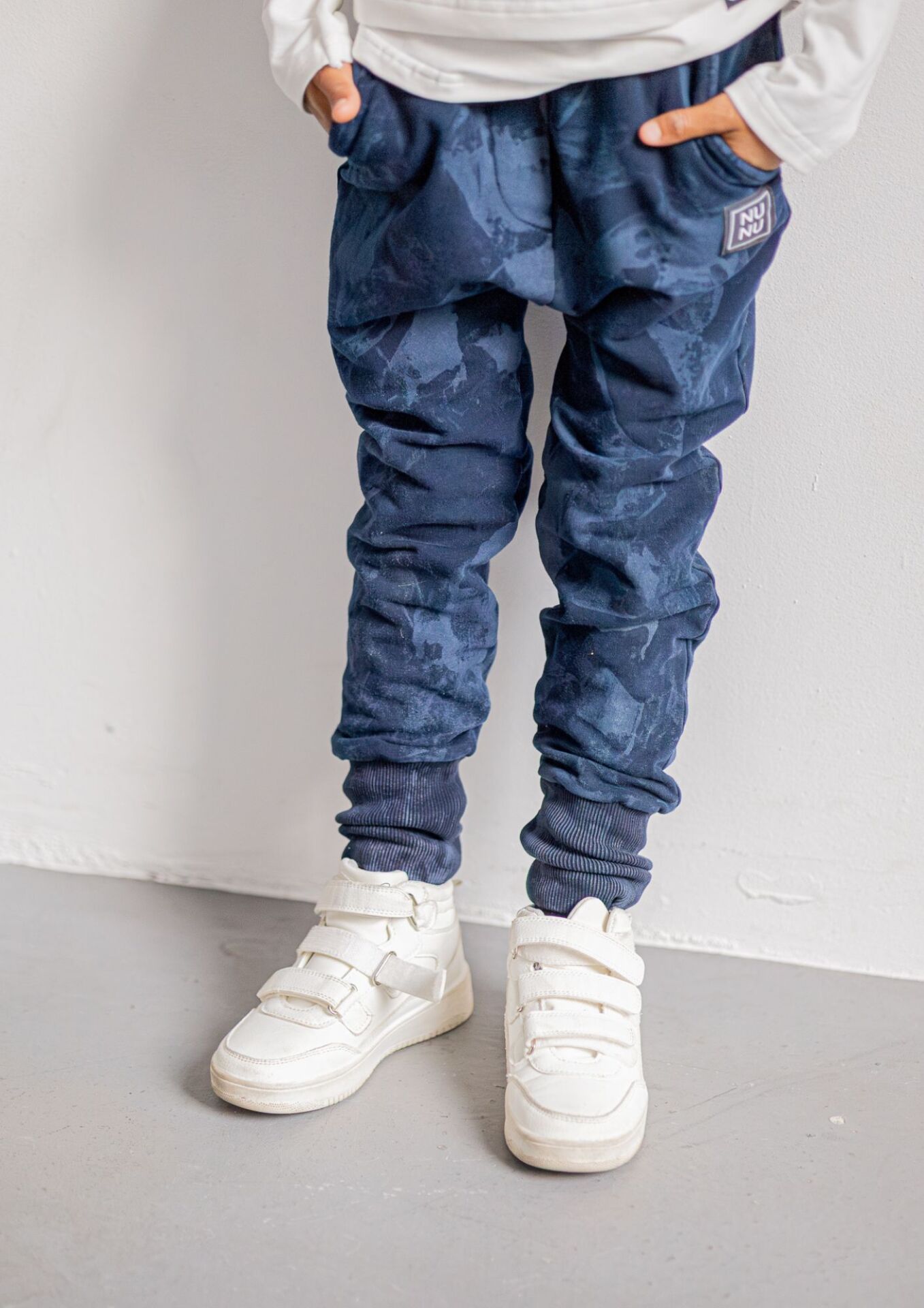 Spodnie dziecięce TIE DYE dark blue - obrazek 5